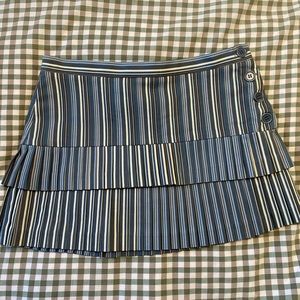 BCBG low rise mini skirt